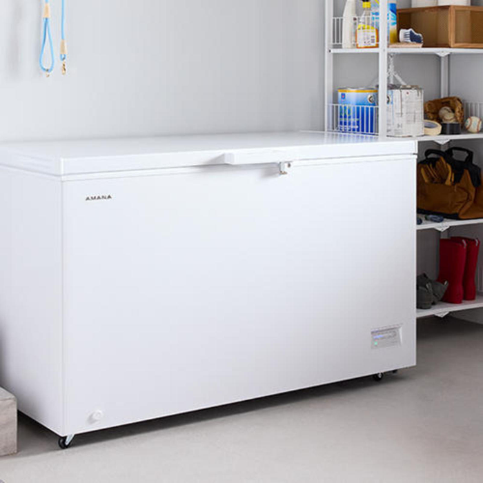Amana 16 Cu. Ft. Up-Front Temperature Control System Chest Freezer – White - AZCC2316TW