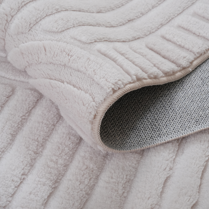 Geo Cream Washable Area Rug - 5’ x 7’ 