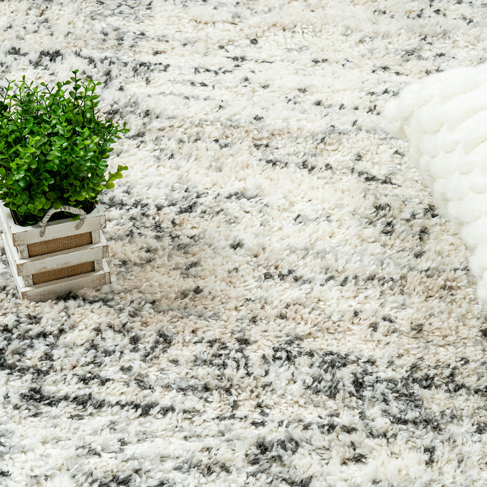 Paris Waves Cream Shag Area Rug - 6'7\" x 9'6\"