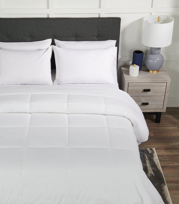 Kort & Co. King Duvet Insert