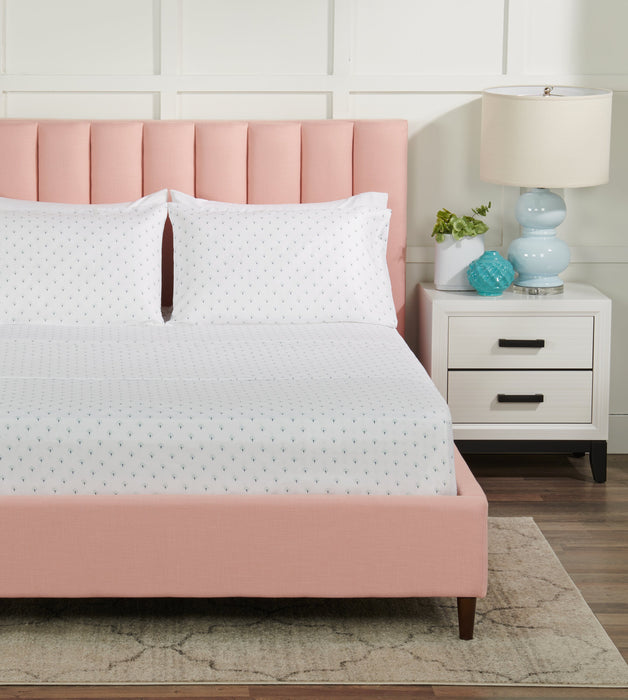 Kort & Co. Flower 4-Piece King Sheet Set - Blue and White