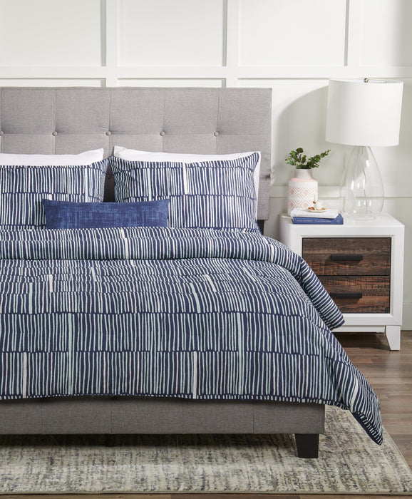 Kort & Co. Lines 4-Piece Queen Comforter Set