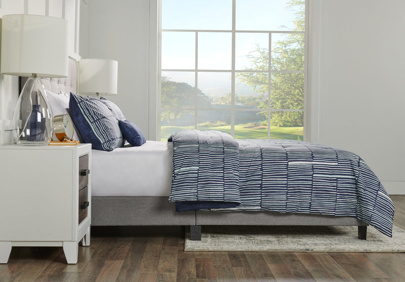 Kort & Co. Lines 4-Piece King Comforter Set - Blue