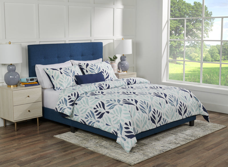 Kort & Co. Medallion 4-Piece Queen Comforter Set