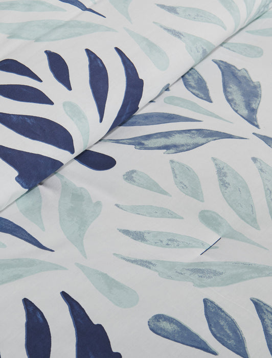 Kort & Co. Medallion 4-Piece Queen Comforter Set