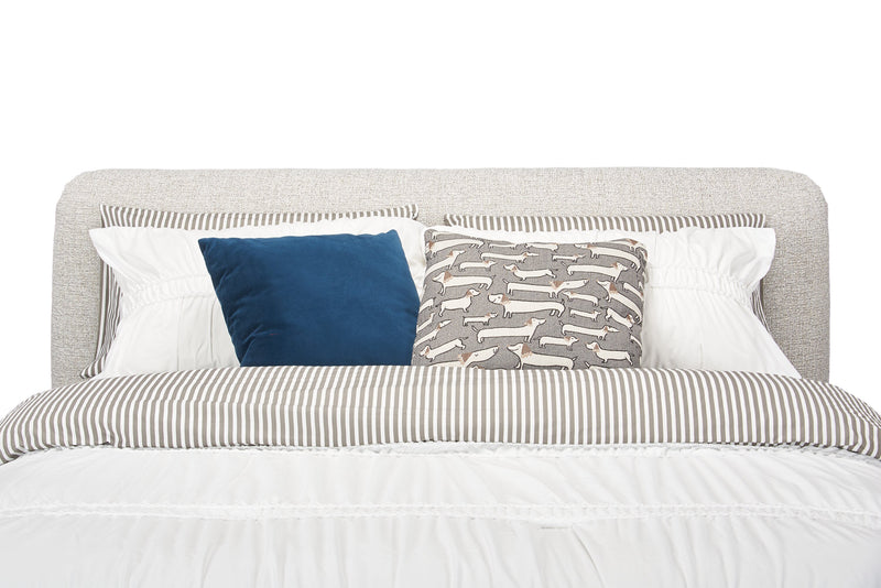 Luka Upholstered Platform Bed in Grey Polyester Fabric, Modern - Queen Size