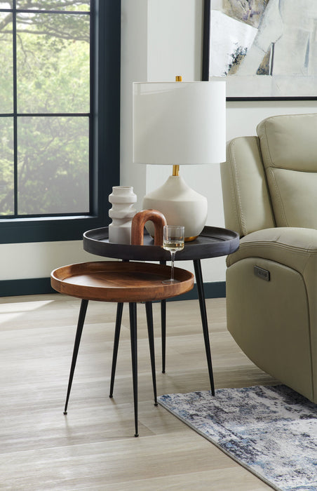 Nashik 20\" Round Accent Table - Brown