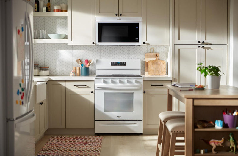 Whirlpool 5 Cu. Ft. Gas Range with Air Fry and Self-Clean - White - WFGS5030RW