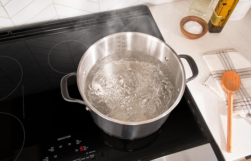 Whirlpool 6.4 Cu. Ft. Induction Range with No Preheat Air Fry - Stainless Steel - WSIS5030RZ