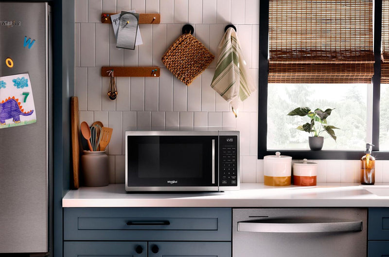 Whirlpool 1.0 Cu. Ft. Countertop Microwave with Air Fry - Stainless Steel - WMCS5522RB