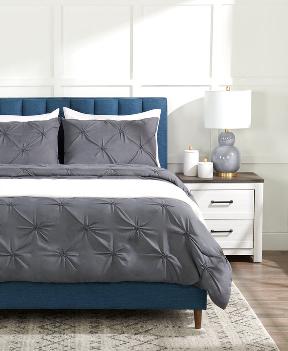 Veranda & Grove 4-Layer King Cotton Blanket - White