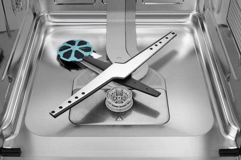 Samsung 24\" 38 dBA Top-Control Dishwasher with AI Wash and Third Rack - White - DW90F89T0U12AA