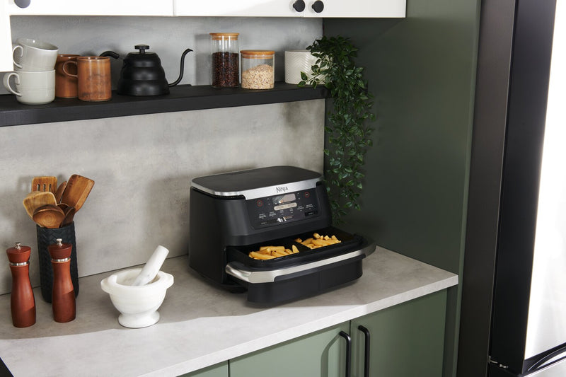 Ninja Foodi 6-in-1 DualZone FlexBasket Air Fryer with 7 Qt. MegaZone - DZ071C