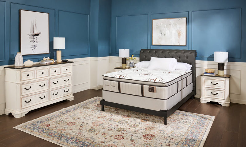 Stearns & Foster® Burnley Luxury Pillowtop Medium Queen Mattress Set