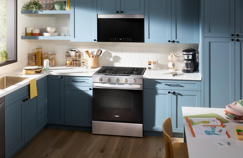 Whirlpool 5 Cu. Ft. Gas Range with Air Fry and SpeedHeat™ Burner - Stainless Steel - WSGS7530RZ