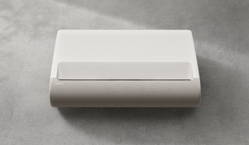 SAMSUNG The Premiere 4K Quantum HDR Dolby Atmos® Ultra Short Throw 3450 Lumen Projector (SP-LPU9DSAXXZC)