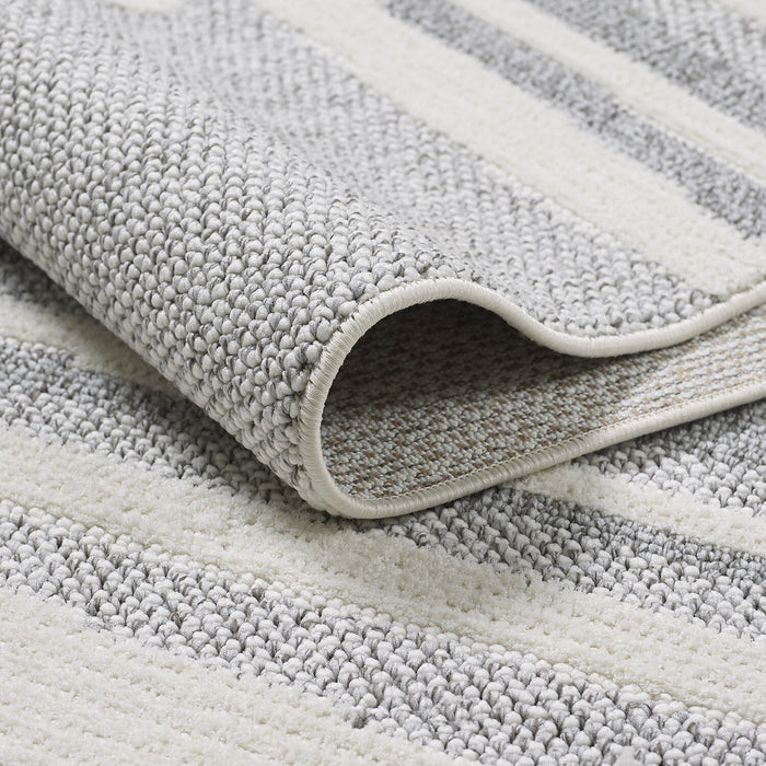 Rhodes Checkered Grey Area Rug - 5'3\" x 7'7\"