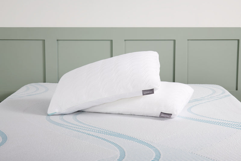 Tempur-Pedic® TEMPUR-Essential™ Adjustable Pillow