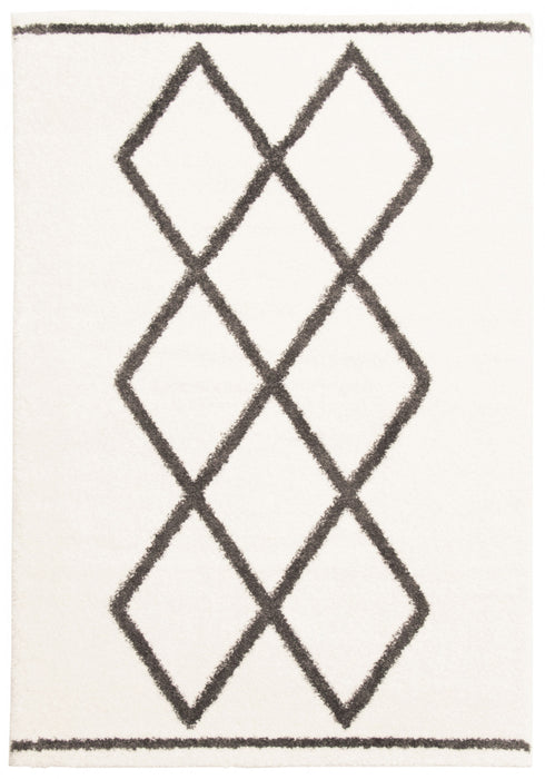 Sophia Ivory Shag 3'11\" x 6'0\" Area Rug
