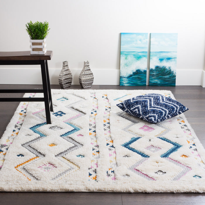 Lola Chevron 5x8 Area Rug