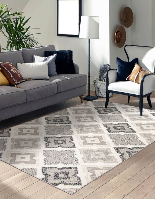Alaqua Ivory Area Rug - 8'0\" x 10'0\"