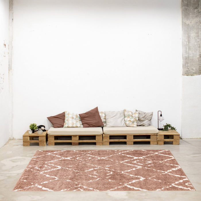 Serafina Pink Shag 7'10\" x 10'0\" Area Rug