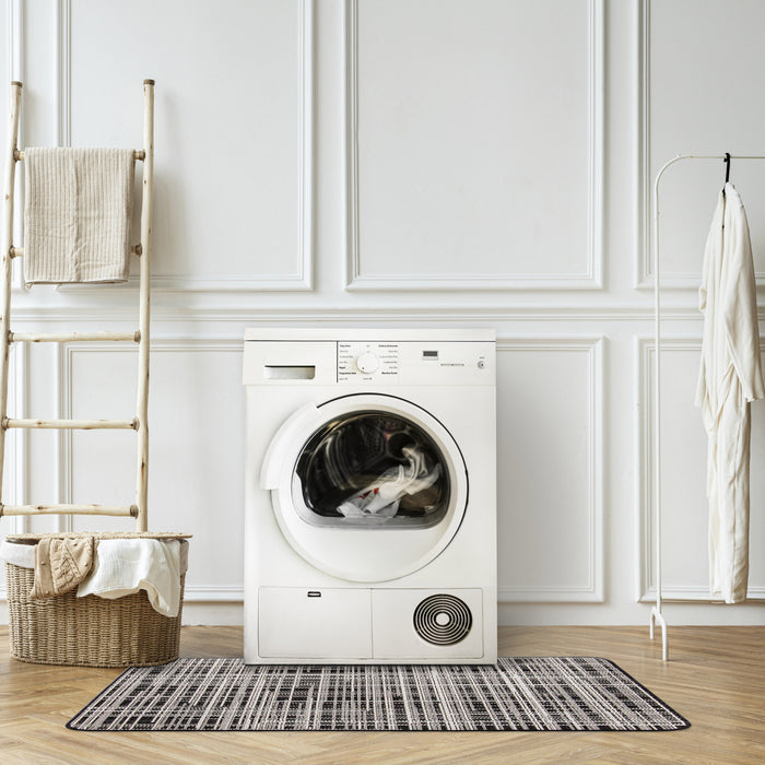 Panthea Black Area Rug - 2'2\" X 3'11\" 
