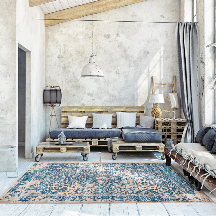 Corinne Blue 5'3\" x 7'7\" Area Rug