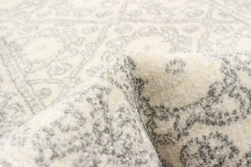 Elita Ivory Area Rug - 2'7\" x 8'0\"