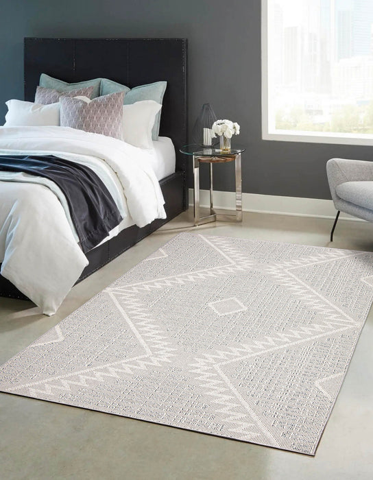 Torionna Grey Area Rug - 6'7\" x 9'6\"
