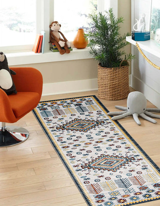Gypsy Grey Machine Washable Area Rug - 2'6\" x 8'0\"