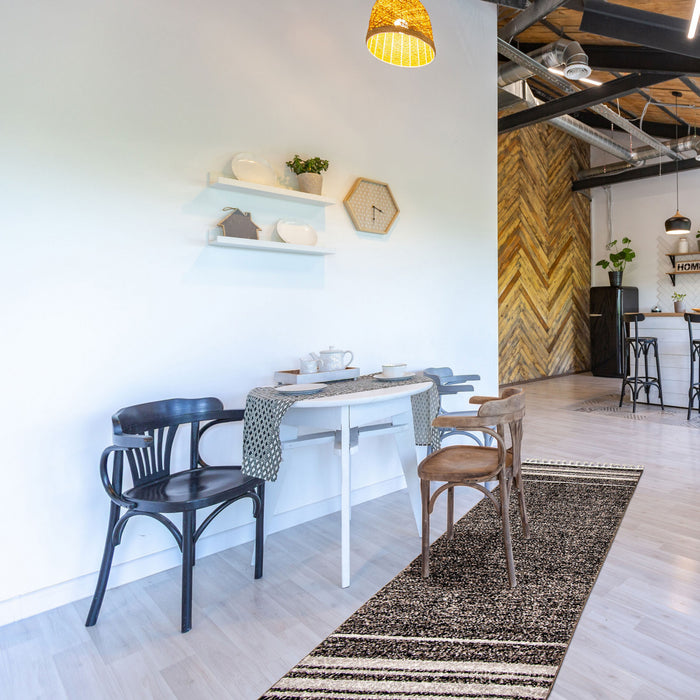 Vera Earth Taupe/Black Area Rug - 2'7\" x 8'4\"