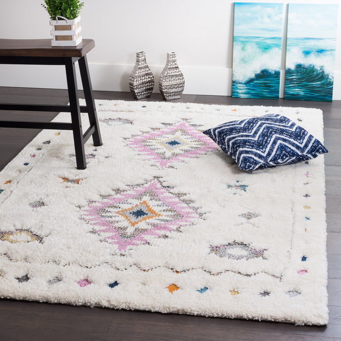 Lola Diamond 4x6 Area Rug