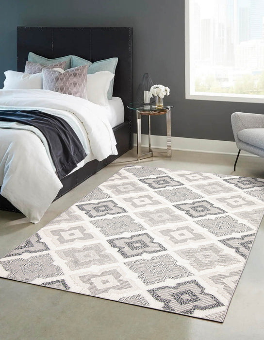 Alaqua Ivory Area Rug - 8'0\" x 10'0\"