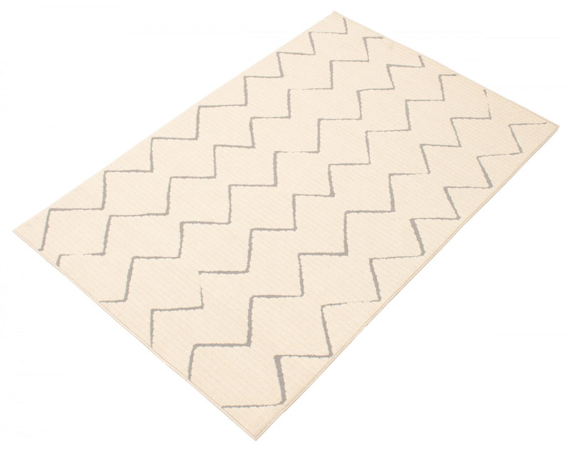 Kimi Ivory 5'3\" x 7'7\" Area Rug