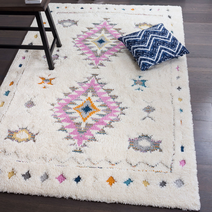 Lola Diamond 3x5 Area Rug