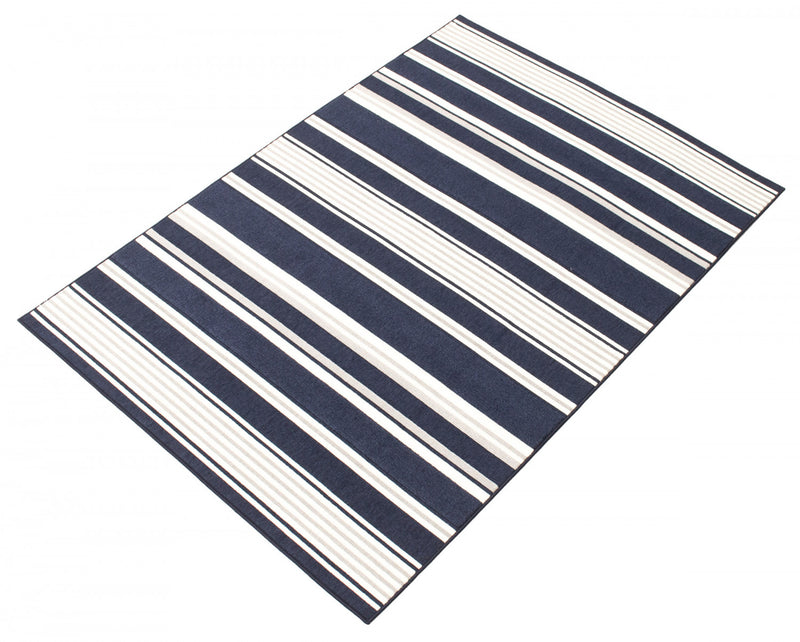 Talya Navy 4'7\" x 6'7\" Area Rug
