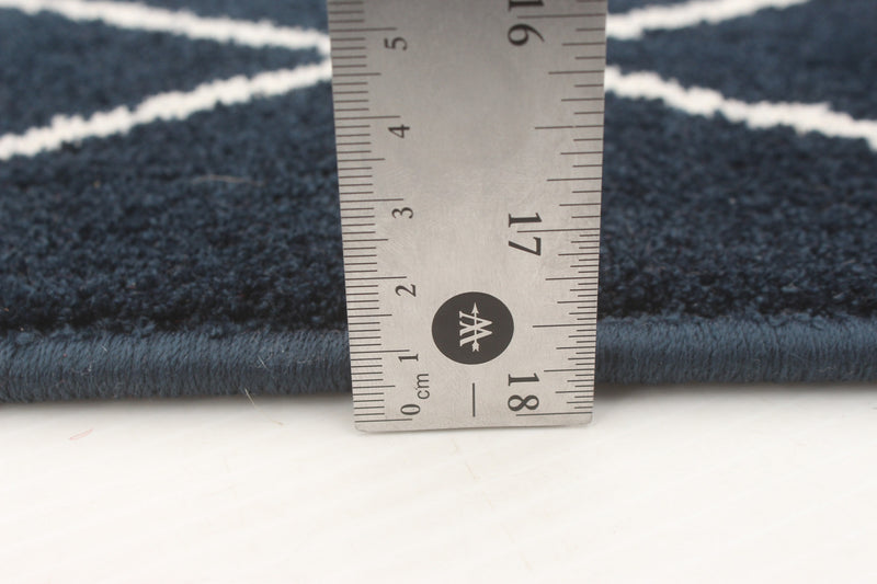 August Navy-White Area Rug - 5'3\" x 7'3\"