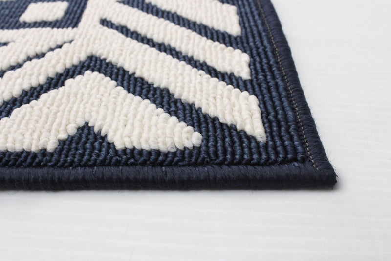 Gaia Blue 3'11\" x 5'7\" Area Rug