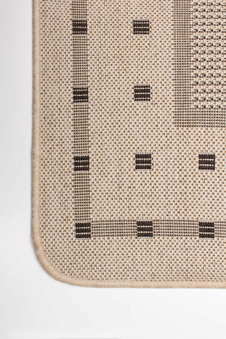 Clementine Cream Area Rug - 4'4\" X 6'5\" 