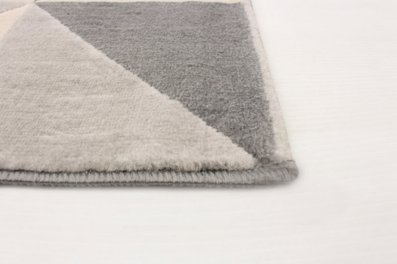 Nuria Black 3'11\" x 5'7\" Area Rug