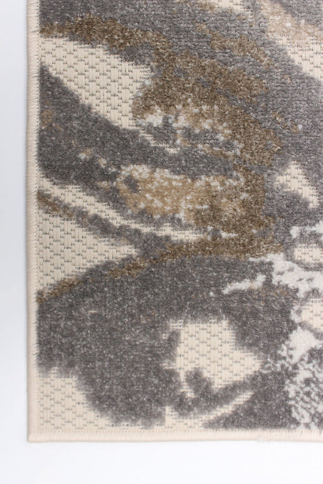 Angie Ivory Area Rug - 3'11\" X 5'7\" 