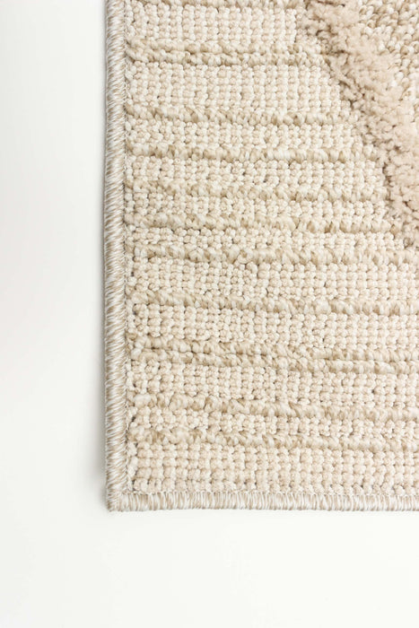 Ebba Beige Area Rug - 5'0\" x 7'0\"