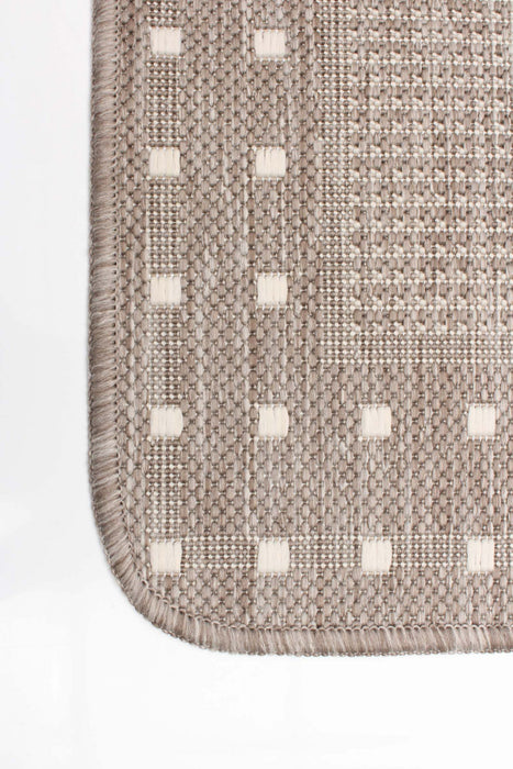 Clementine Tan Area Rug - 2'2\" X 3'11\" 