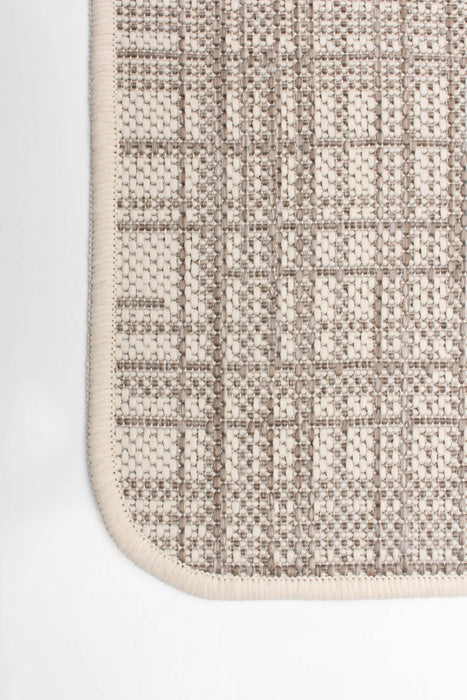 Panthea Ivory Area Rug - 3'3\" X 4'7\" 