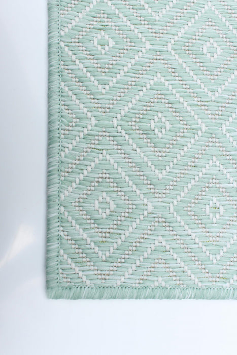 Neisha Diamond Mint Rug 5'3\" X 7'3\" Area Rug