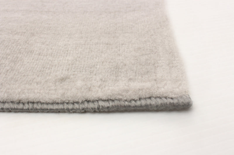 Ameeka Grey 3'11\" x 5'7\" Area Rug