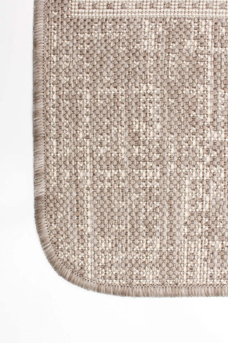 Joni Taupe Area Rug - 4'4\" X 6'5\" 