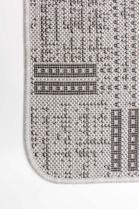 Joni Grey Area Rug - 2'2\" X 6'7\" 