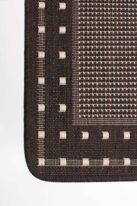 Clementine Chocolate Area Rug - 2'2\" X 6'7\" 